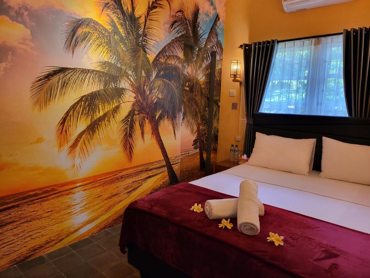 Dewi Sri Guesthouse 마타람 외부 사진