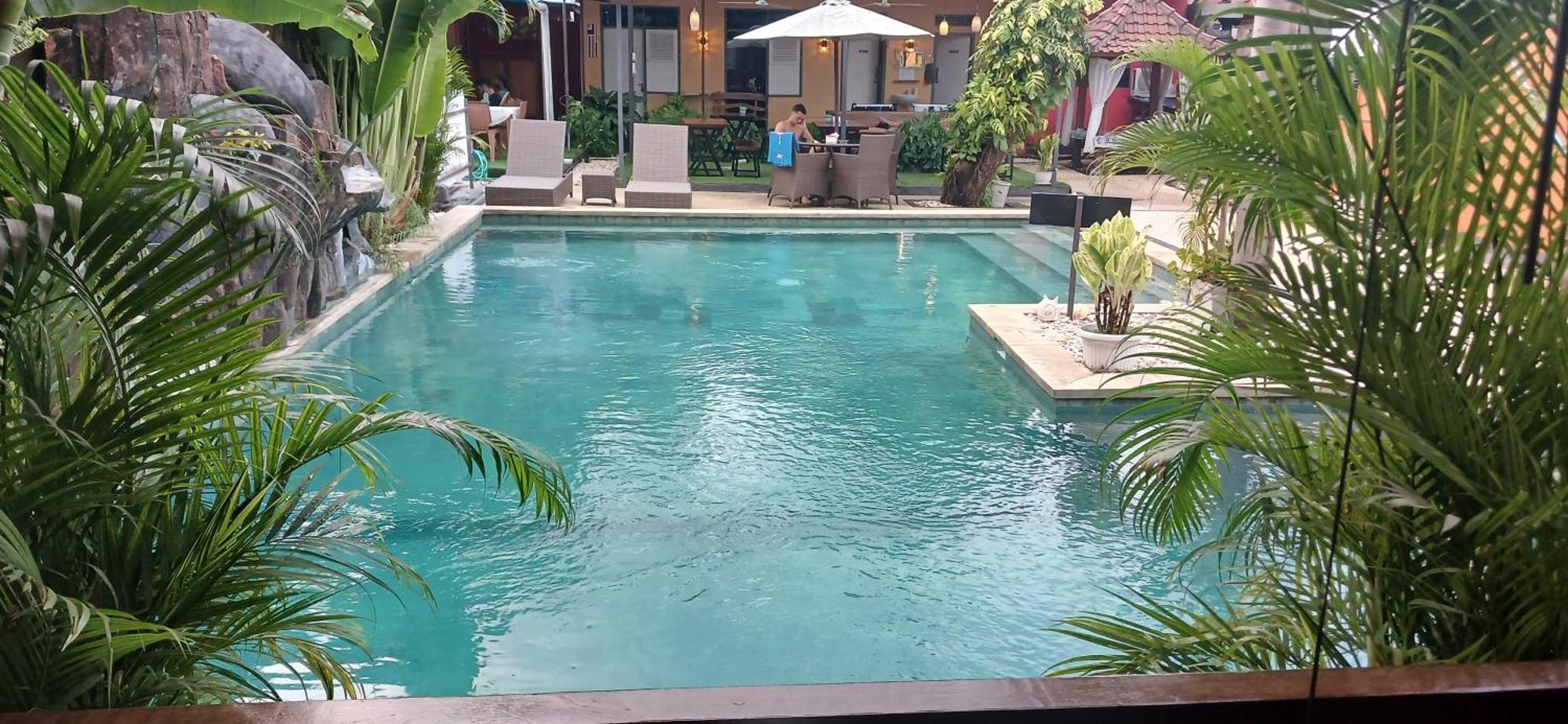 Dewi Sri Guesthouse 마타람 외부 사진