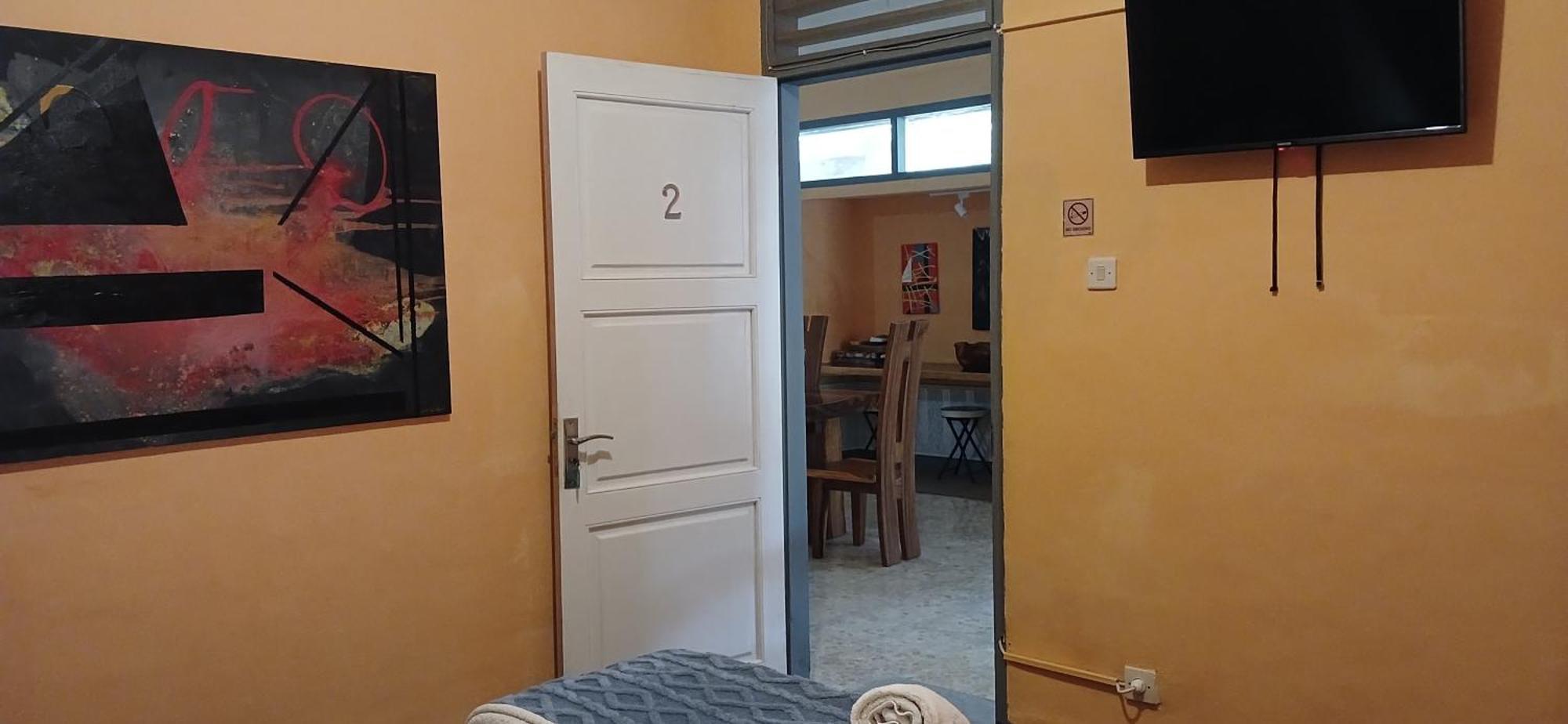 Dewi Sri Guesthouse 마타람 외부 사진